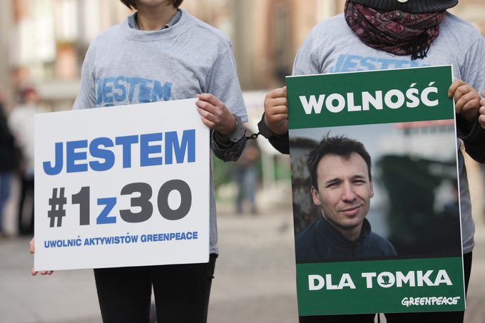 Białostoczanin z Greenpeace zostaje w areszcie