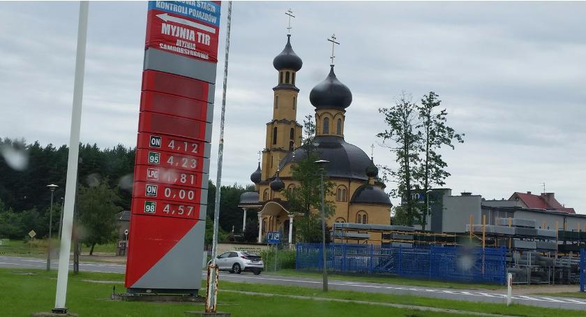 Funduszu Dróg Samorządowych nie będzie. Pomysł podwyżek paliw wycofano
