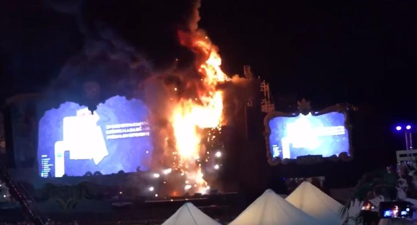 Ogromny pożar podczas koncertu. Spłonęło skrzydło sceny [VIDEO]