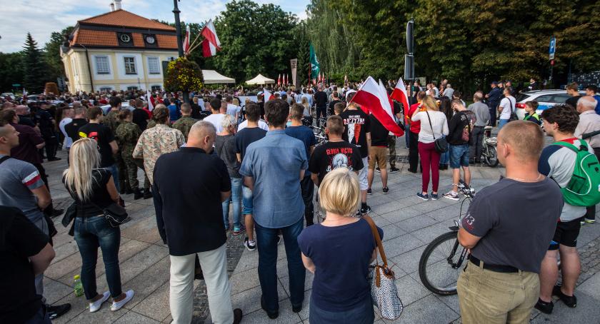 Zaślepione partyjniactwo – prezydent Białegostoku przeciw wolności. (List otwarty)