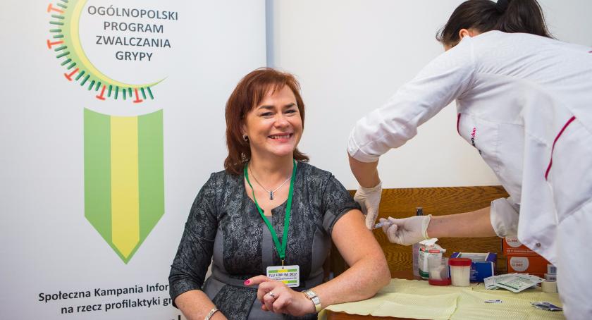 Polskie samorządy na froncie walki z grypą