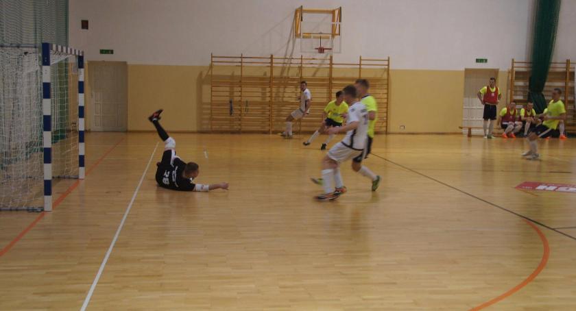Futsal: Helios pnie się do góry