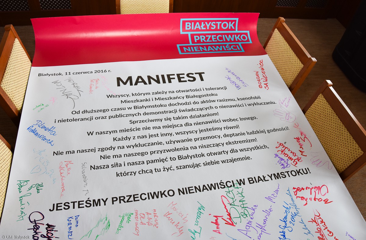 Manifest przekazany prezydentowi