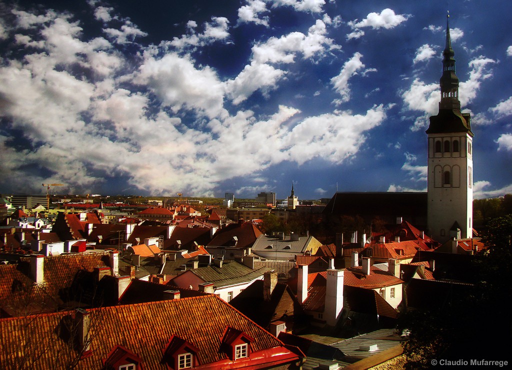 Mimośrodowo: E – stonia 