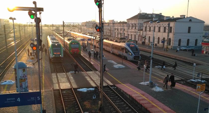 Nowy rozkład jazdy pociągów jest problematyczny