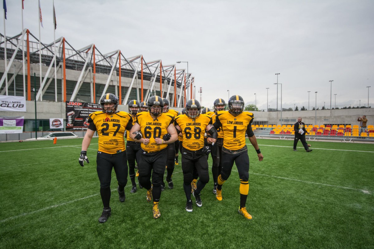 Niezwykły piątek 8. kolejka Topligi: Primacol Lowlanders Białystok – Warsaw Sharks