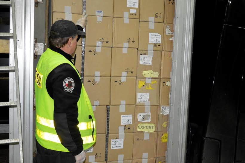 Celne trafienie: papierosy warte prawie milion!