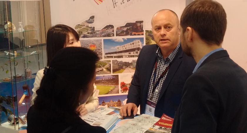 Jadą do Paryża promować region i szukać kontrahentów dla podlaskich firm