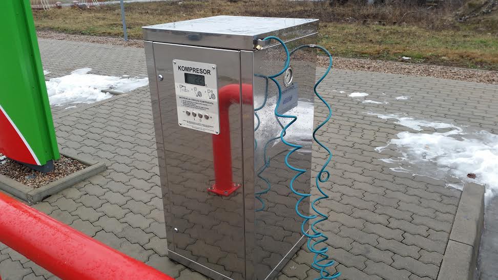Gdzie by tu koło napompować? 