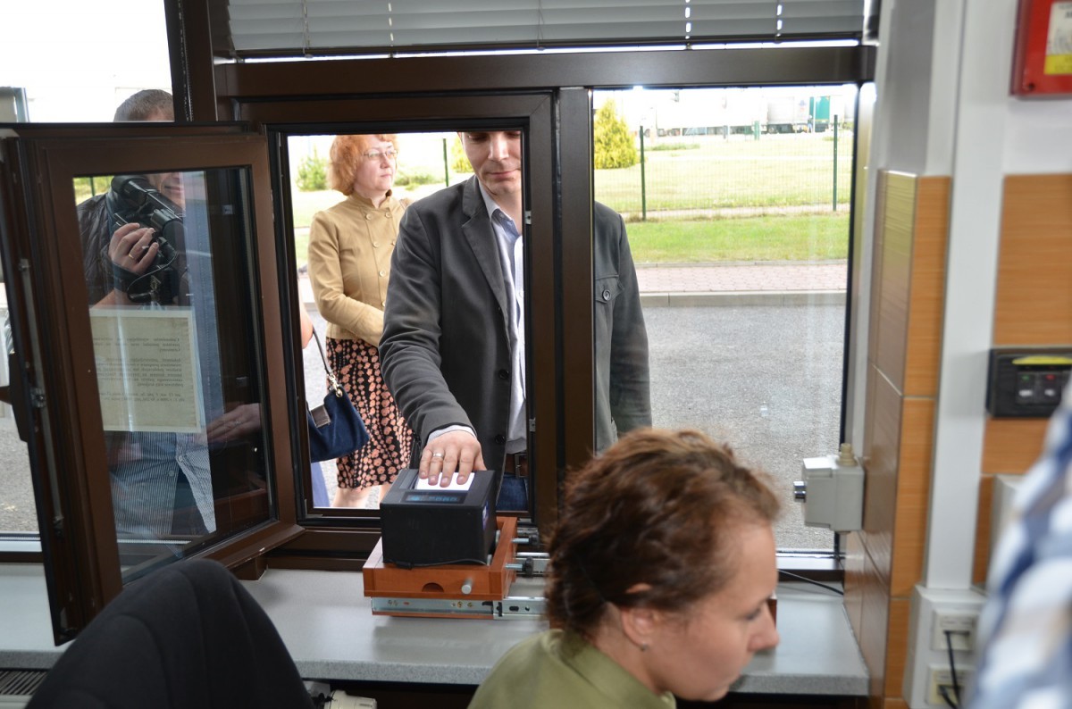 Od cudzoziemców będą pobierane odciski palców