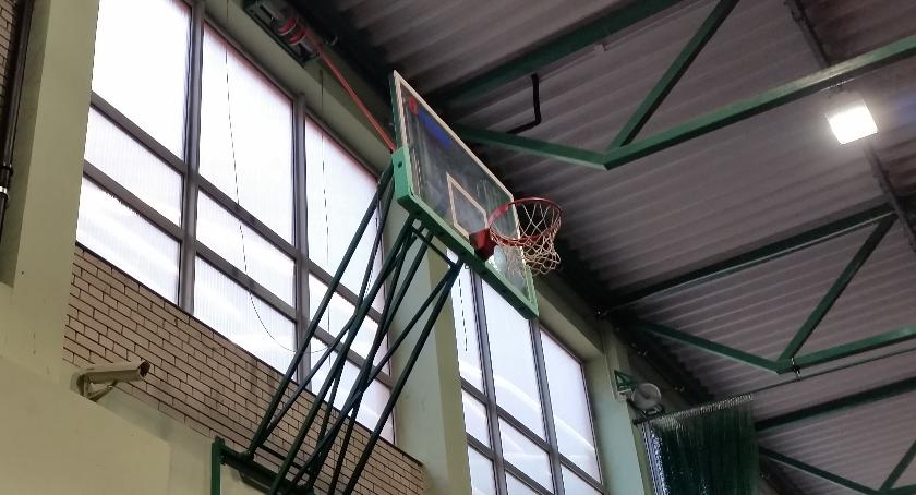 Żubry połamały Stal