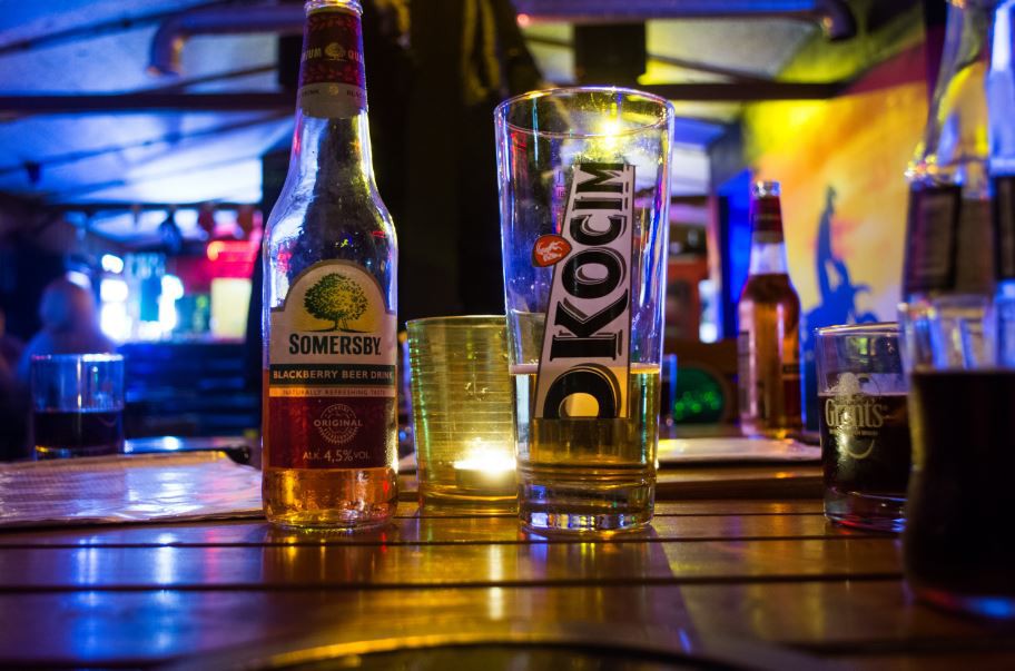 Sprawdź dowód, zanim sprzedasz alkohol