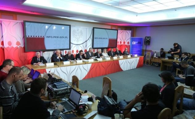 PKW zakończyło pracę - zwycięzcy wyborów brak