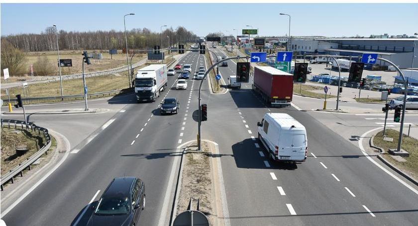 Rusza przebudowa wlotu Trasy Niepodległości. Czy Starosielce zostaną całkiem odcięte od miasta? 