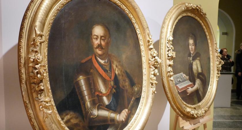 Braniccy wyjeżdżają z Białegostoku. 