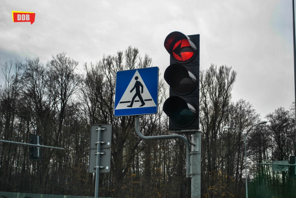 GITD umywa ręce. Nadal więc nikt nie wystawia mandatów za przejazdy na czerwonym świetle