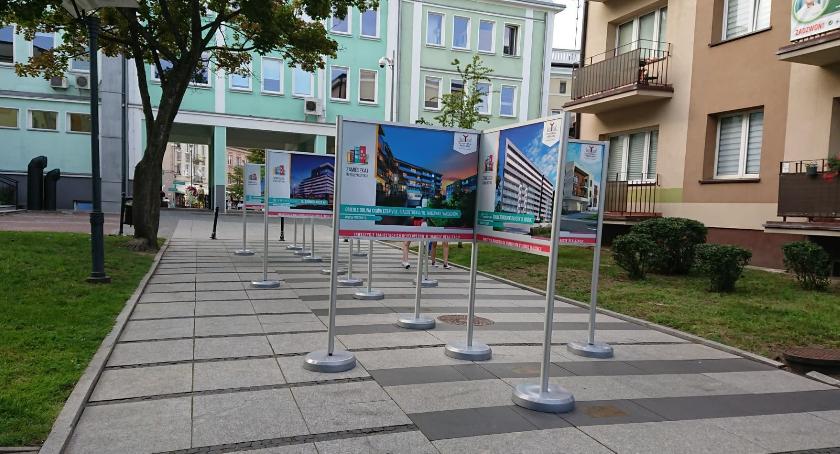 Reklamy w Alei Bluesa czyli wszystko jest na sprzedaż