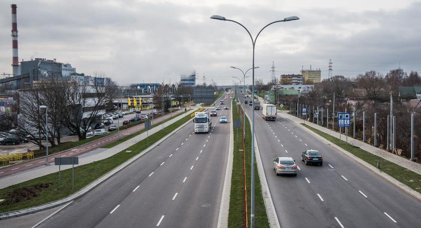 Z naszymi zarobkami nie jest dobrze. Białostockie zarobki nawet połowę niższe niż na zachodzie kraju