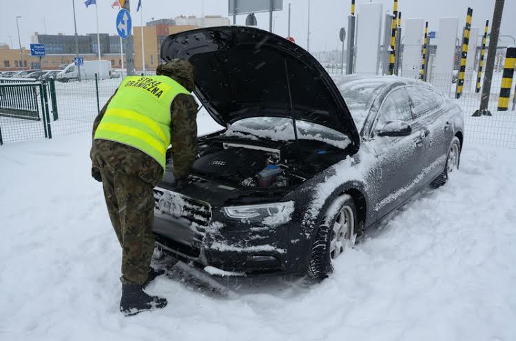 Kradzionym audi daleko nie zajechał