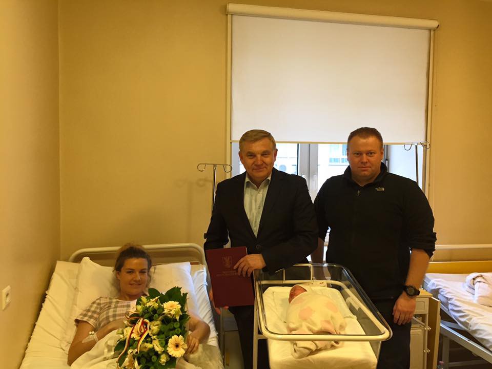 Do Marysi przyjechał prezydent z kocykiem i gratulacjami
