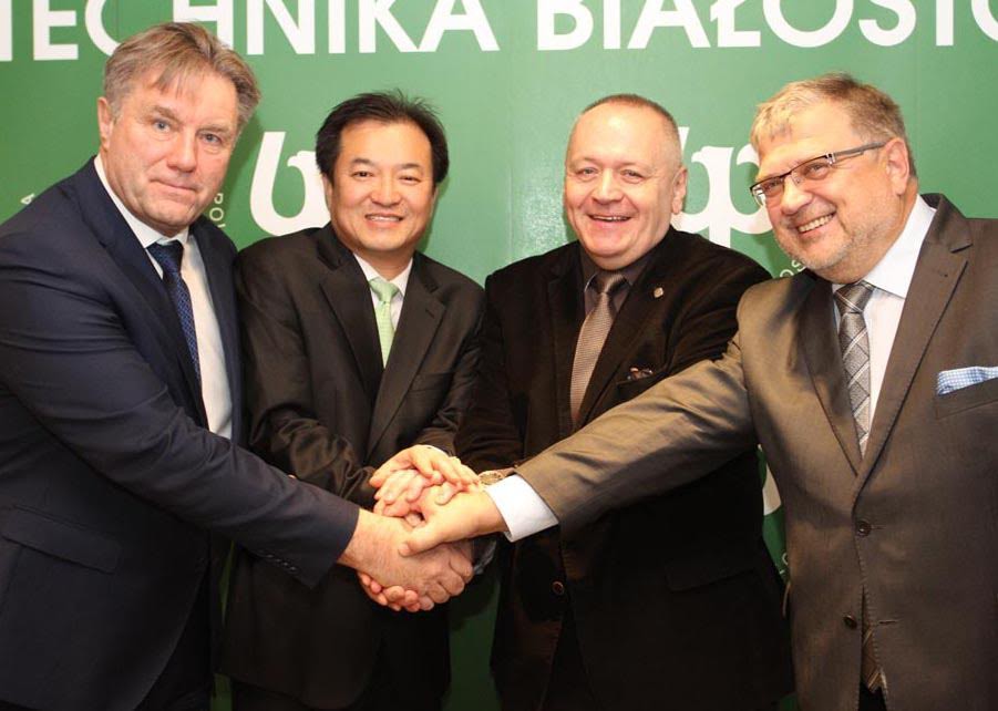 Politechnika podpisała umowę z Adampolem