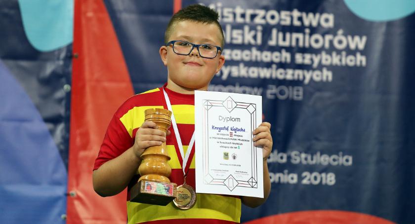 Krzysztof Wojtacha wrócił z dwoma medalami z mistrzostw szachowych