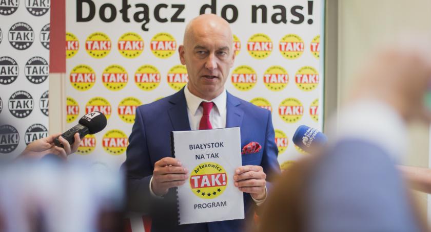 Albo wszyscy, albo nikt. Apel w obronie demokracji