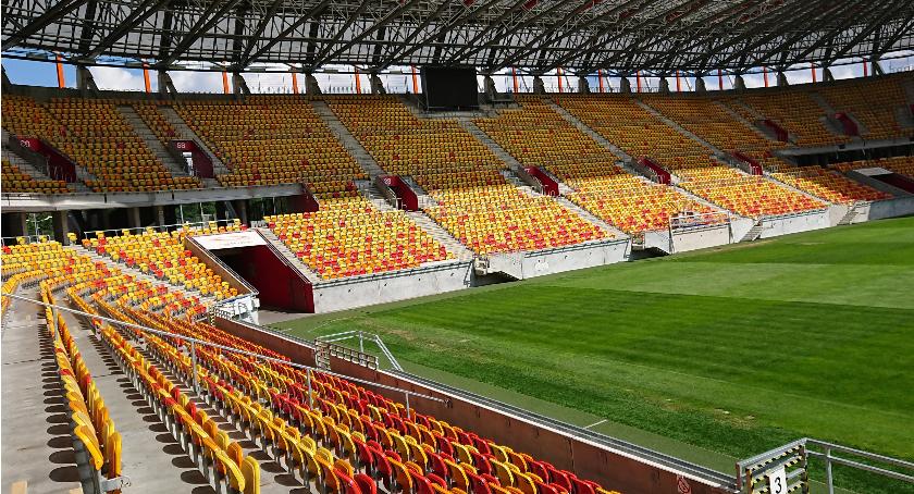 Mijają 4 lata. Pora nazwać stadion. O tym zdecydują kibice