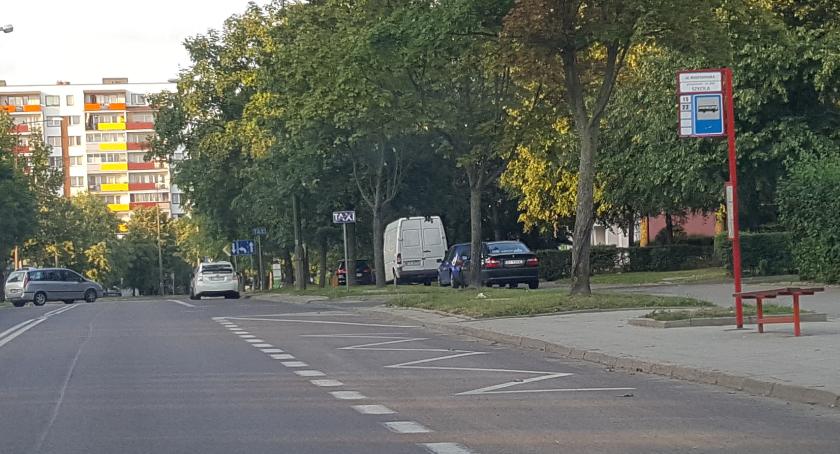 Nowe autobusy to nie wszystko, potrzebne są przystanki autobusowe
