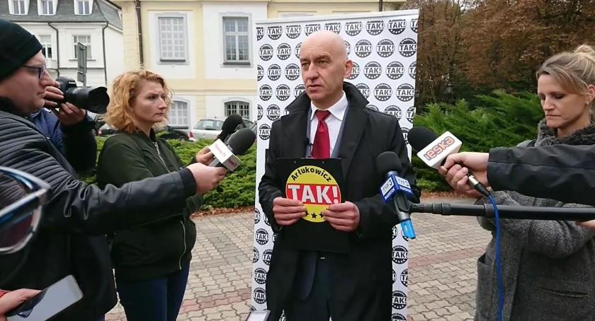 Dość pomawiania. Posypią się pozwy