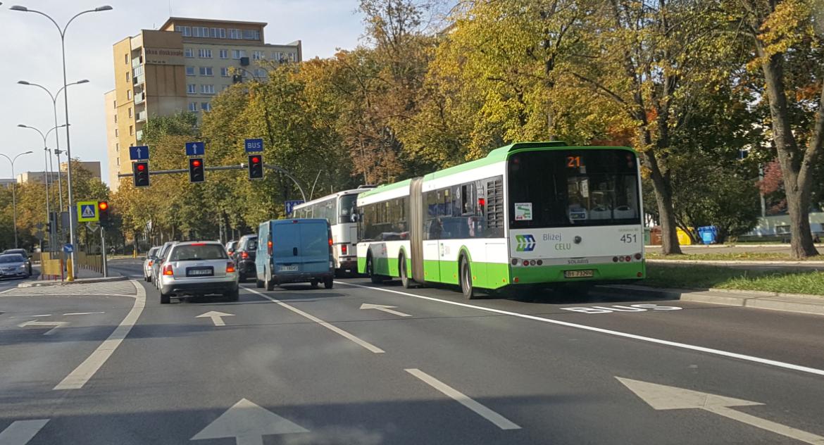Zaciskanie pasa w KPKM to część planu naprawczego