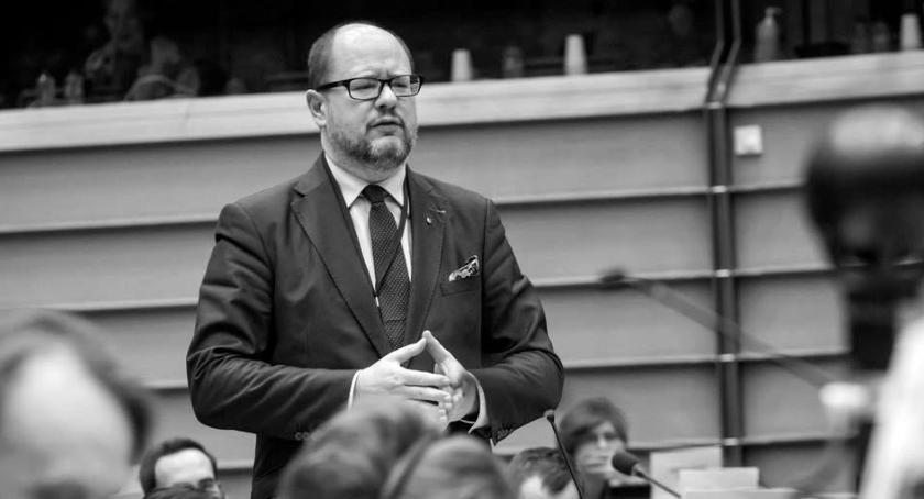 Paweł Adamowicz nie żyje. Miał 54 lata