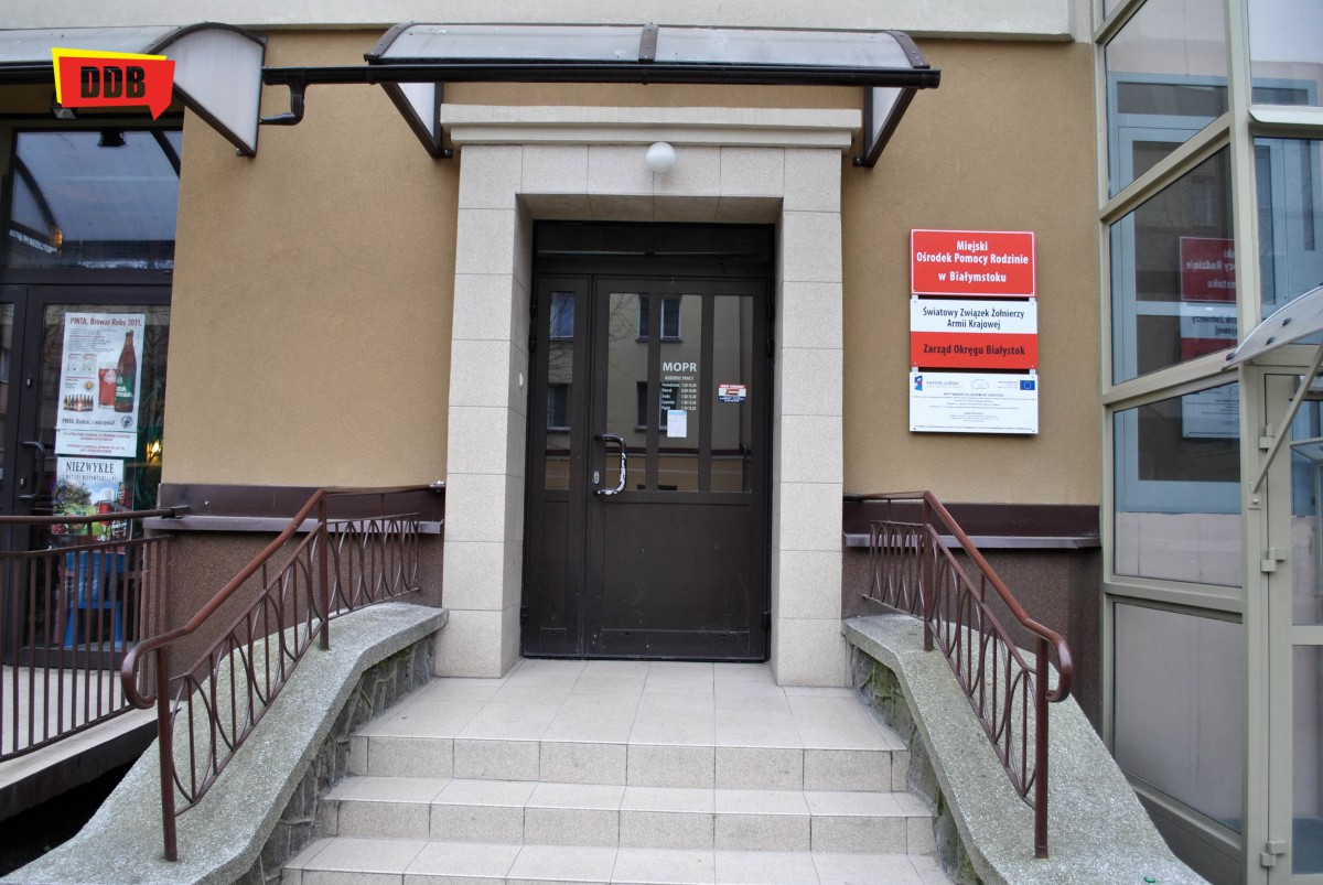 Stołek ważniejszy od rodziny