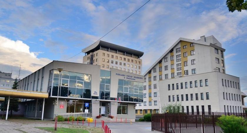 Jak białostoccy emeryci i inni podatnicy mogą przekazać 1% podatku? [WYJAŚNIAMY]