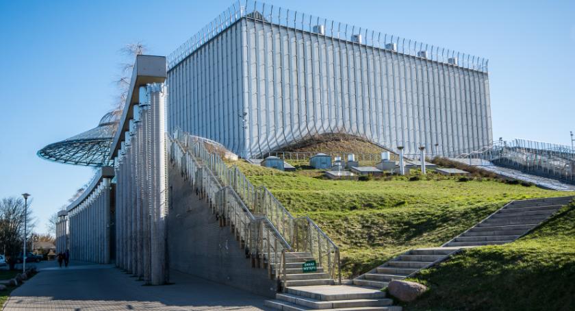 Radny Żywno niepokoi się o dyrektorów placówek kulturalnych