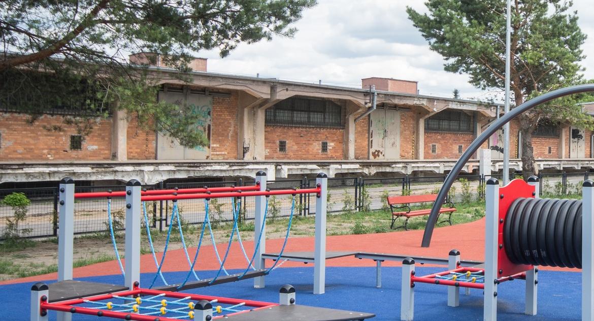 Po co miliony na strzelnicę?