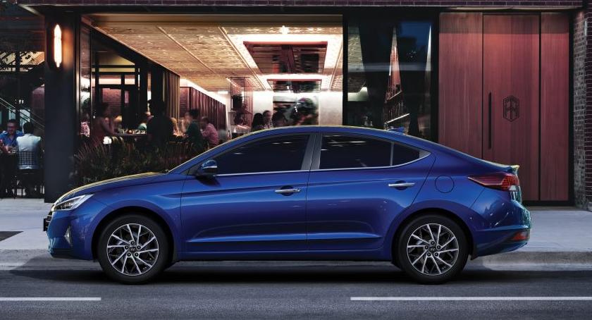 Elantra przeszła kurację odmładzającą. Salon Hyundai Białystok zaprasza na jazdy testowe