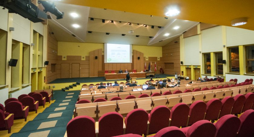 Radni POKO poparli strajk nauczycieli, żeby był mniej apolityczny