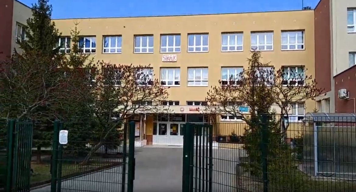 Strajkujący nauczyciele z Białegostoku wynagrodzenia za strajk nie dostaną!