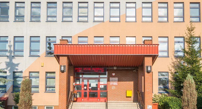 Pomoc konsultanta informacji skarbowej? Ogromny czas oczekiwania, system głupieje