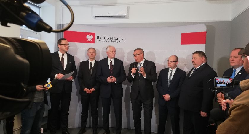 Rzecznik z uprawnieniami prokuratora. Białostoccy pracownicy jak komandosi