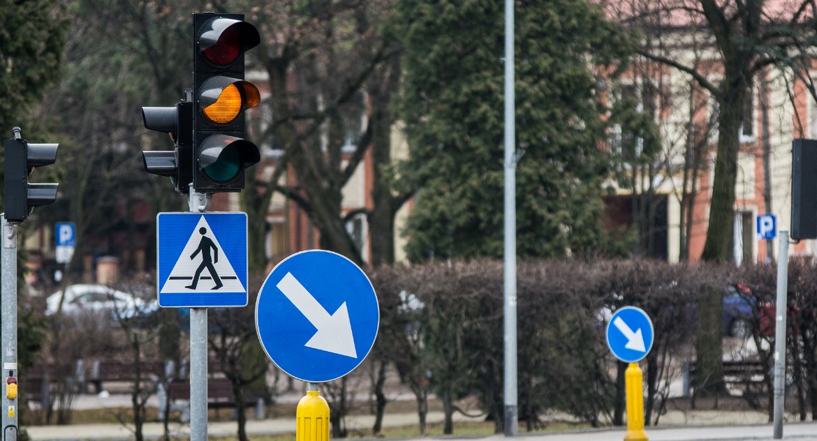 Żółte migające jest, czy nie jest potrzebne w Białymstoku?