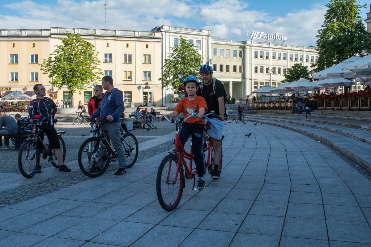 Zadbaj o bezpieczeństwo rowerowego pasażera