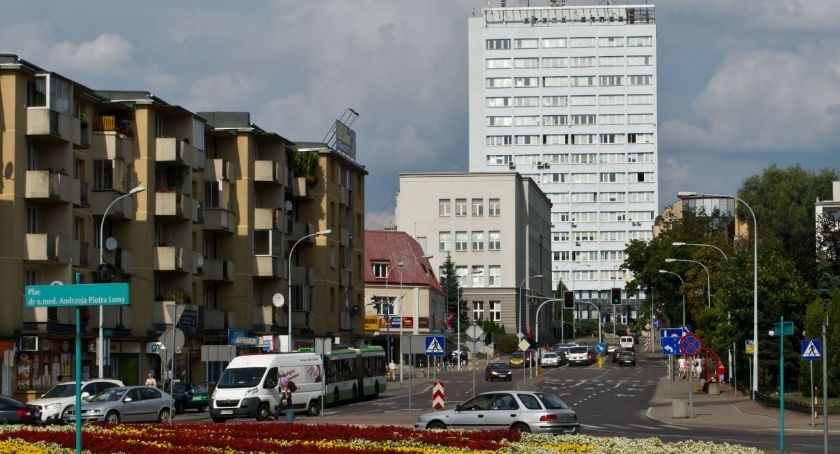 Do prezydenta wpłynęła już petycja przeciwko marszowi równości