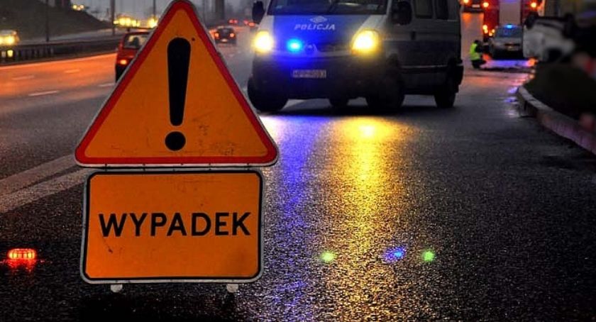 Po zderzeniu z pojazdem ciężarowym kierowca zginął na miejscu