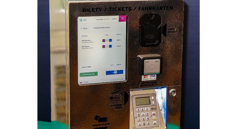 W autobusach miejskich będą biletomaty. Ale gotówką za bilety nie zapłacimy