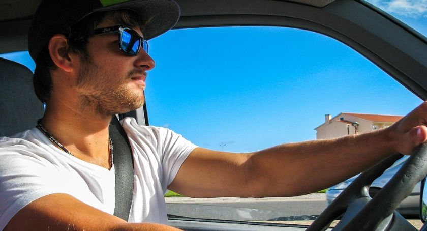 Jak radzić sobie podczas jazdy w upale