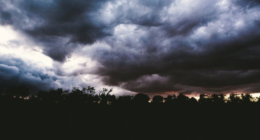 Nad region nadciąga potężna fala burzowa. Szykuje się ostry łomot