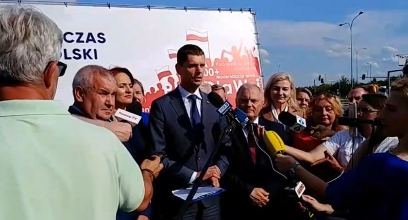 Znane są pełne listy kandydatów. PiS zaczyna więc kampanię wyborczą