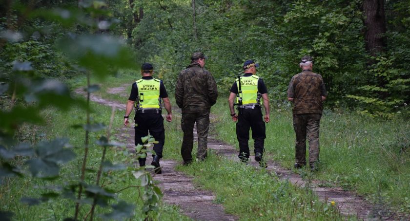 Straż Leśna i Straż Miejska wspólnie dla czystości lasów